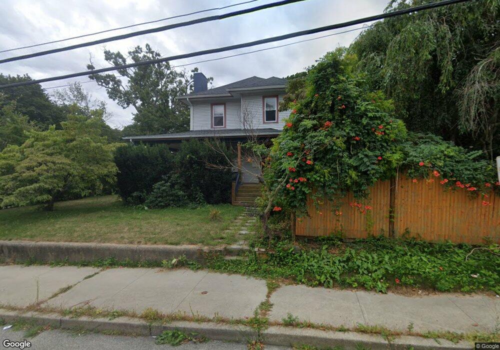 25 W Warwick Ave, West Warwick, RI 02893 - photo 1