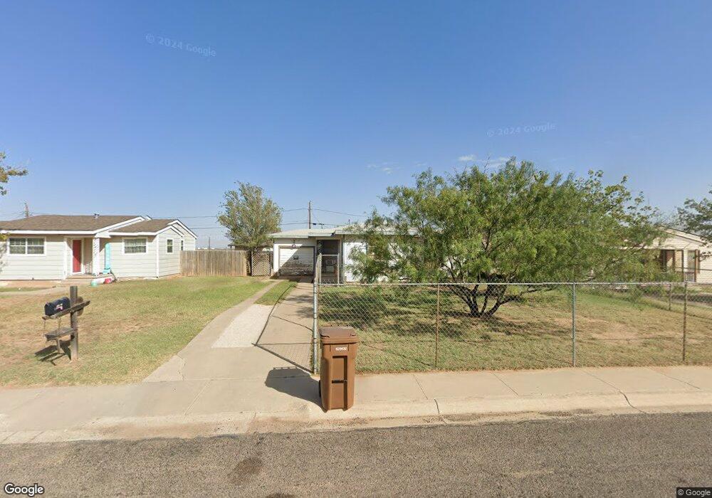 1305 Stanford Ave, Big Spring, TX 79720 - photo 1