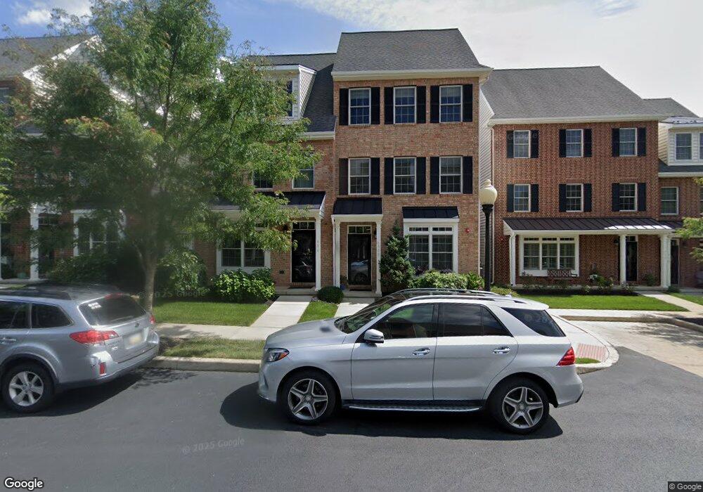 608 Magnolia Ct unit DAD-20, Kennett Square, PA 19348 - photo 1