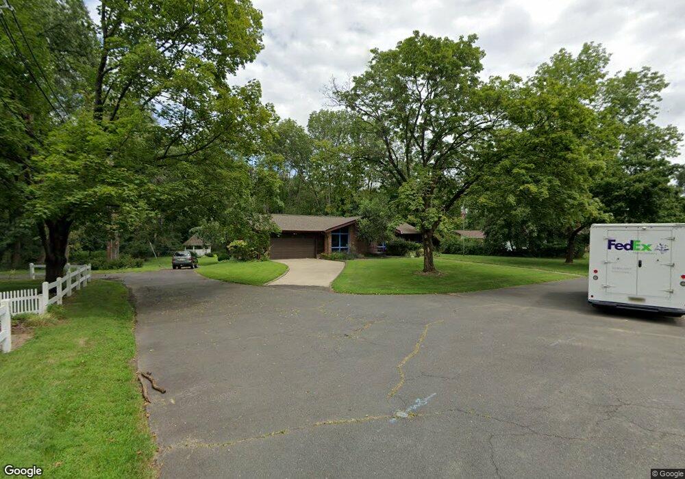 720 Schindelar Ln, Bound Brook, NJ 08805 - photo 1