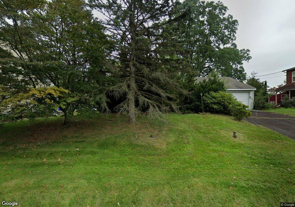 712 S Reading Ave, Boyertown, PA 19512 - photo 1