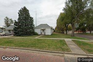 577 W 3rd St, Hoisington, KS 67544