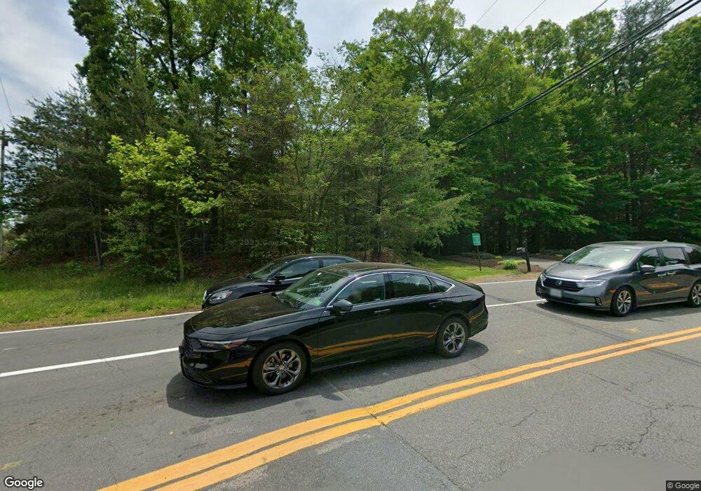 10300 Henderson Rd, Fairfax Station, VA 22039 - photo 1