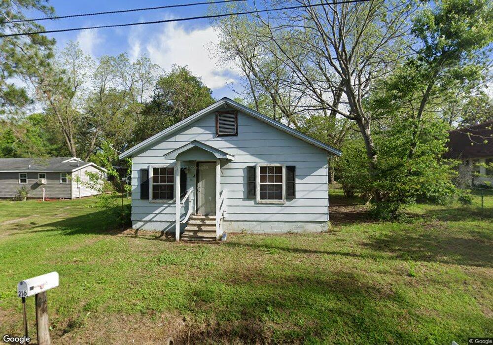 108 29th Ave NW, Moultrie, GA 31768 - photo 1