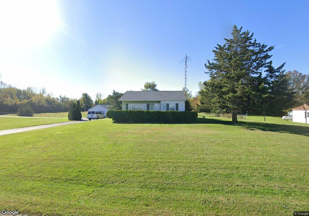 740 E Hume Rd, Lima, OH 45806 - photo 1