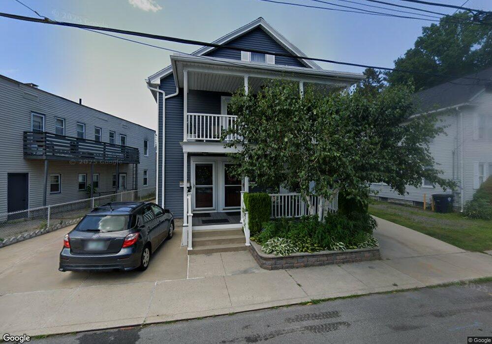 82 1/2 Bowers St, Nashua, NH 03060 - photo 1