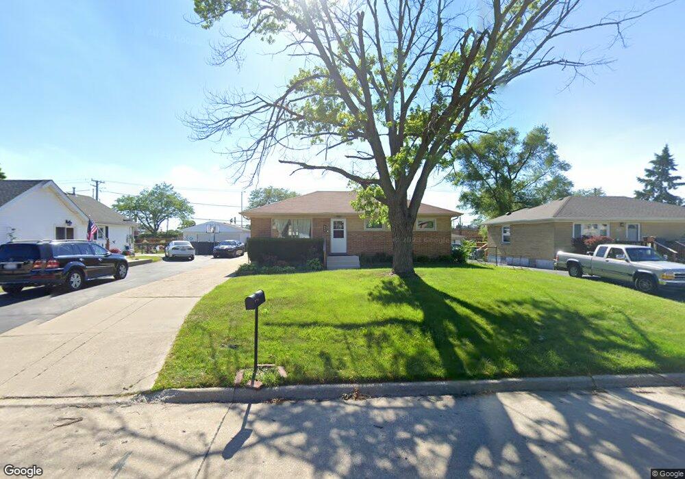 684 N Michigan St, Elmhurst, IL 60126 - photo 1