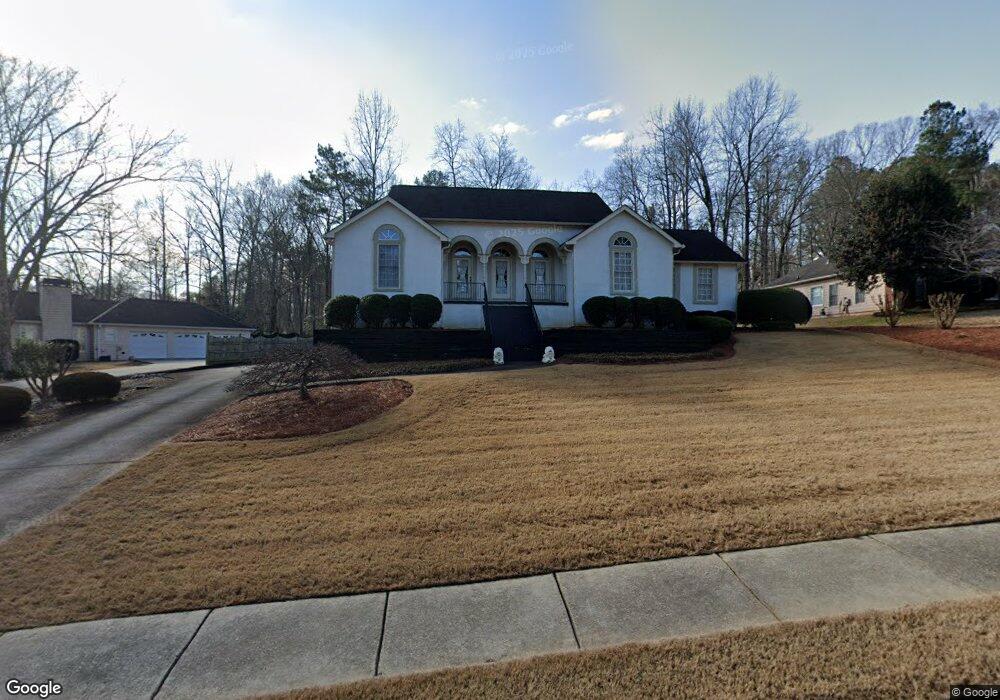 152 Falling Waters Dr unit 1, Jonesboro, GA 30236 - photo 1