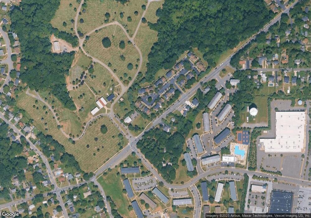 6529 Brick Hearth Ct, Alexandria, VA 22306 - photo 1