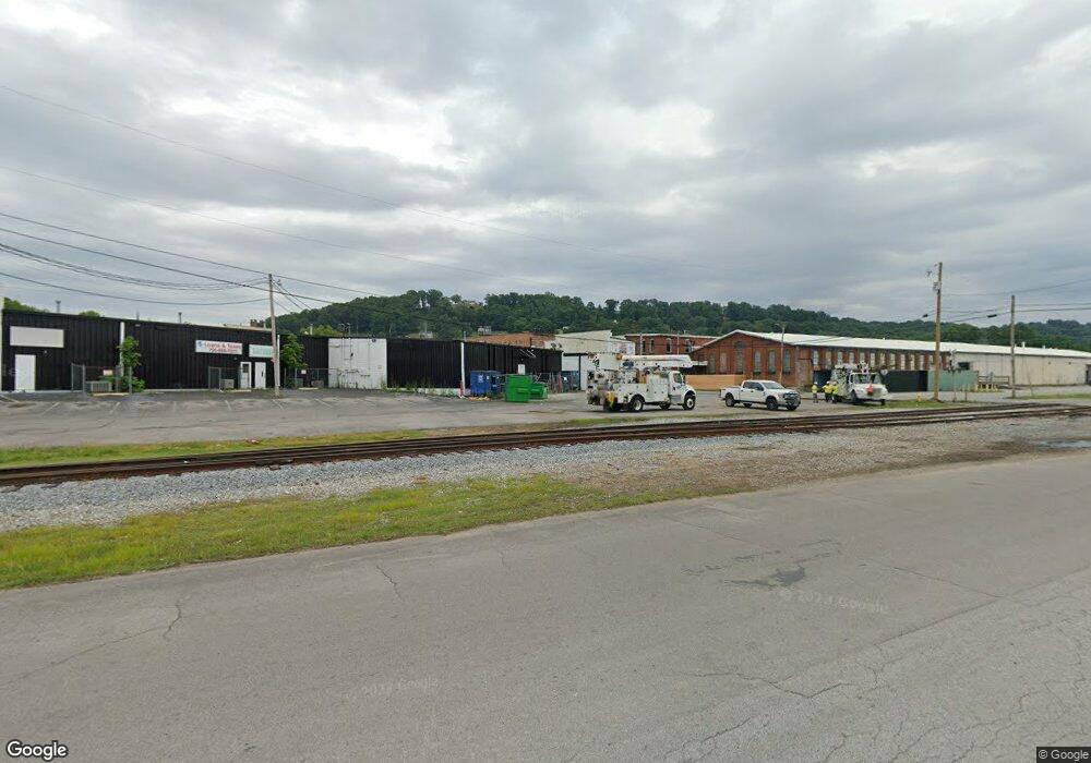 717 Jones St, Rossville, GA 30741 - photo 1