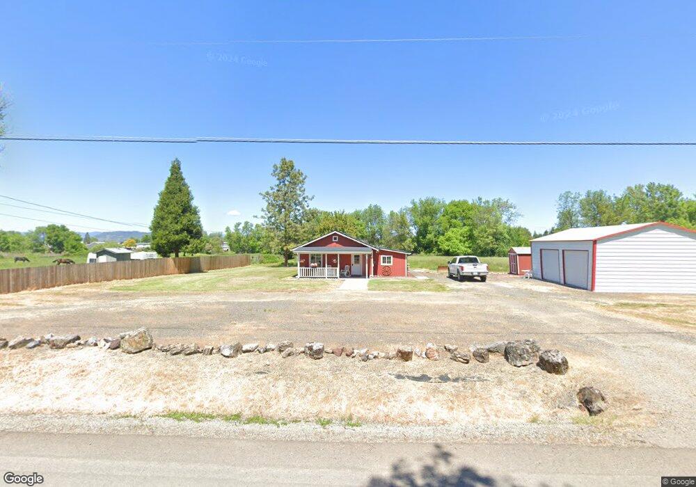 2235 Lotus Ln, Central Point, OR 97502 - photo 1