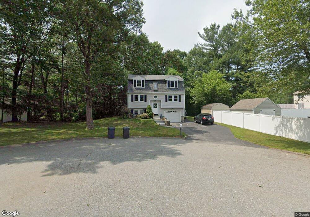 19 Ronald Ln, Lowell, MA 01854 - photo 1