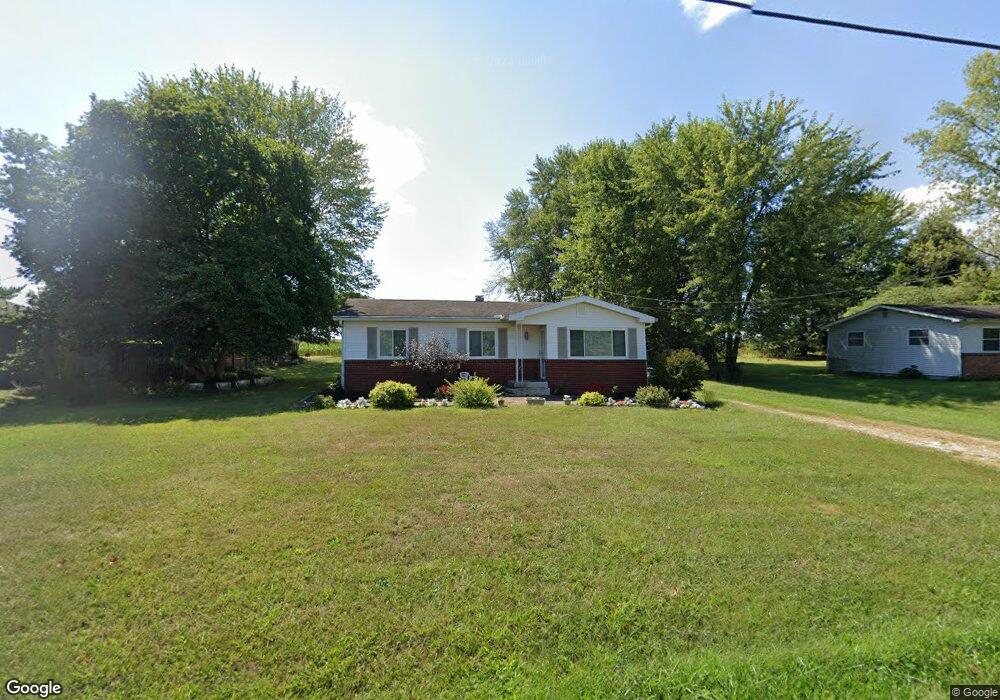 8251 W 450 S, Columbus, IN 47201 - photo 1