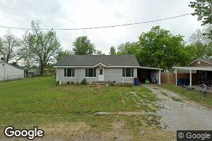210 NW 5th St, Minco, OK 73059