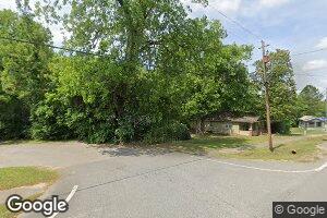 114 E Main St, Irwinton, GA 31042