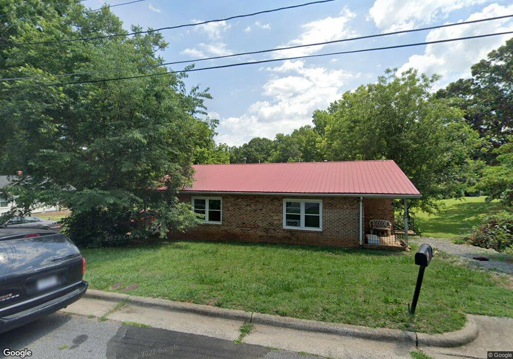 521 S Elm St, Statesville, NC 28677 - photo 1