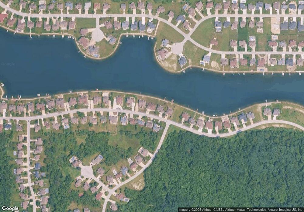 8882 Doubletree Dr S, Winfield, IN 46307 - photo 1