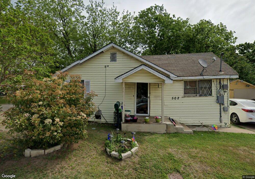 502 S Carlton St, Ennis, TX 75119 - photo 1