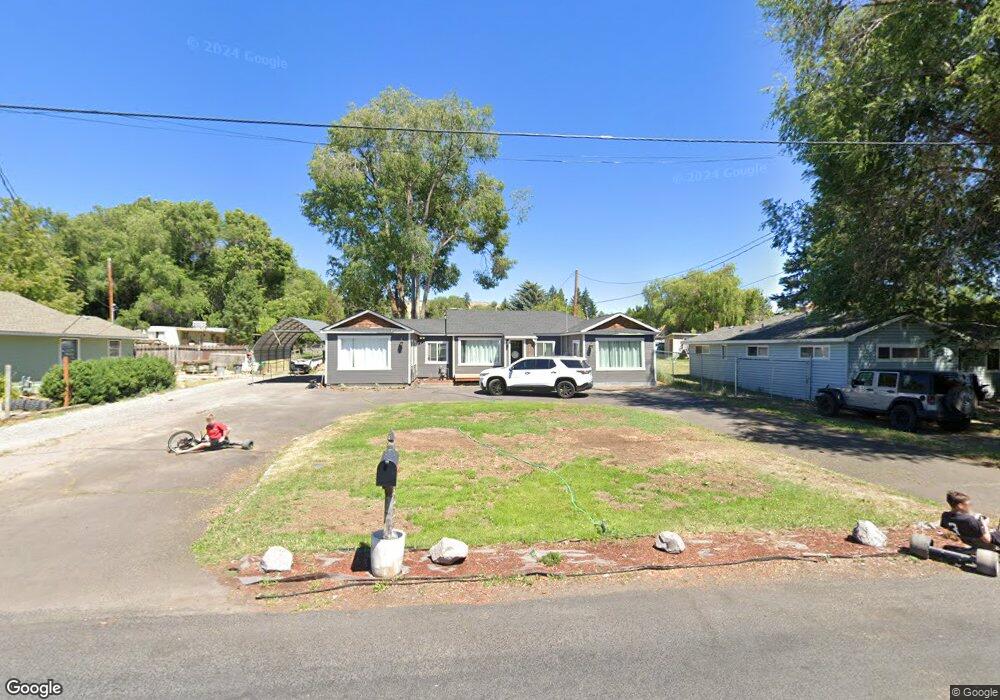 1555 Hope St, Klamath Falls, OR 97603 - photo 1