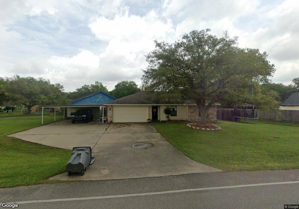 201-202 Live Oak Ave, Bay City, TX 77414 - photo 1