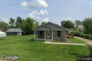 206 N Mulberry St, Waldron, IN 46182