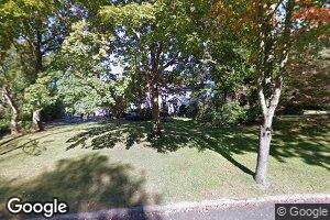 9 Donovan Dr, Cold Spring Harbor, NY 11724