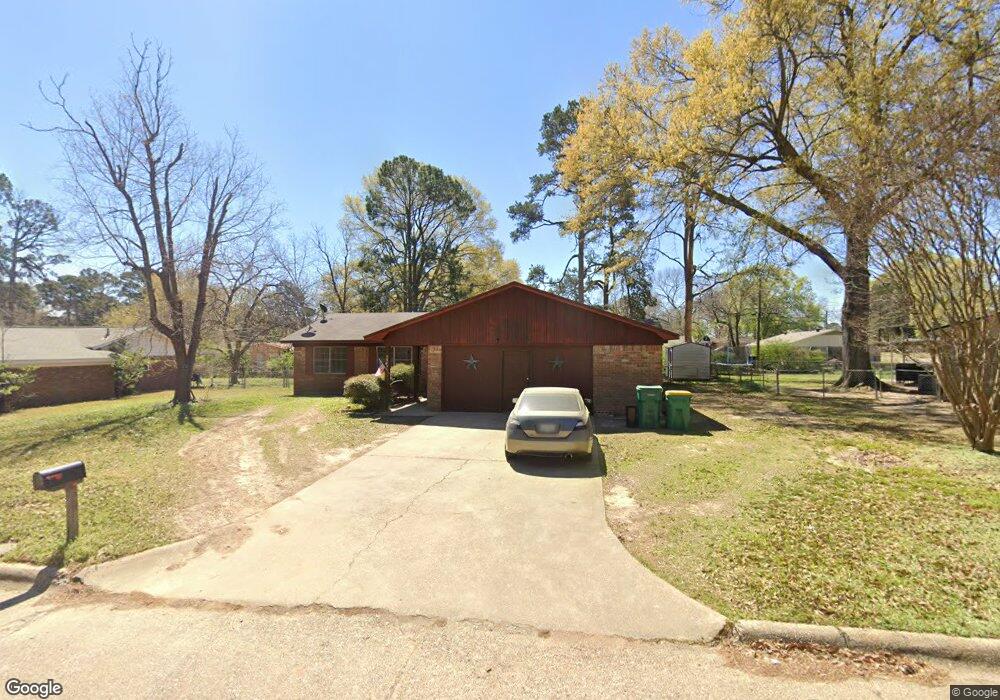 3907 Honeysuckle Ln, Texarkana, TX 75503 - photo 1