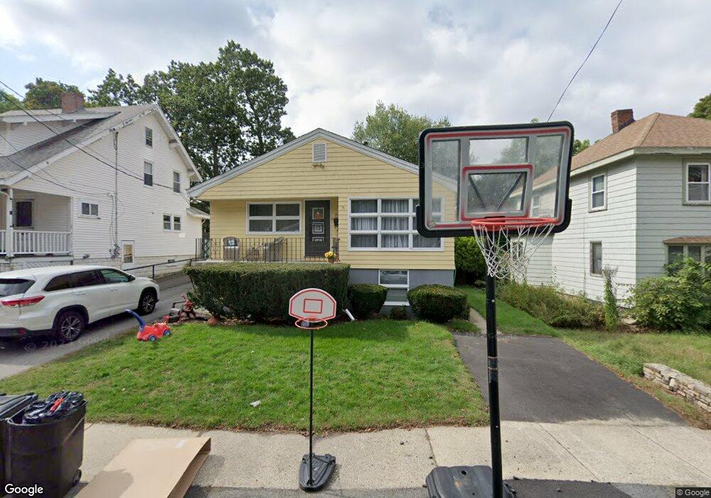 19 Middlesex Rd, Stoneham, MA 02180 - photo 1