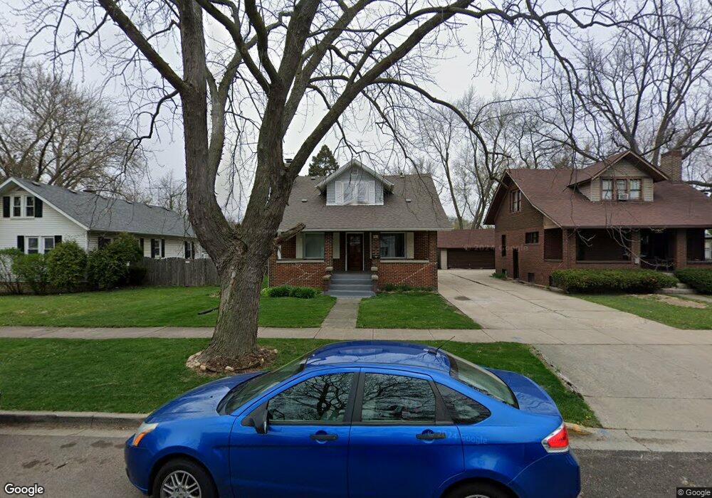 943 W New York St, Aurora, IL 60506 - photo 1