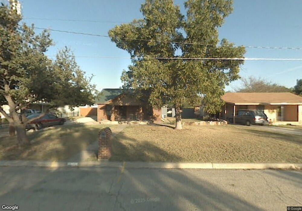 716 Powell St, San Angelo, TX 76903 - photo 1