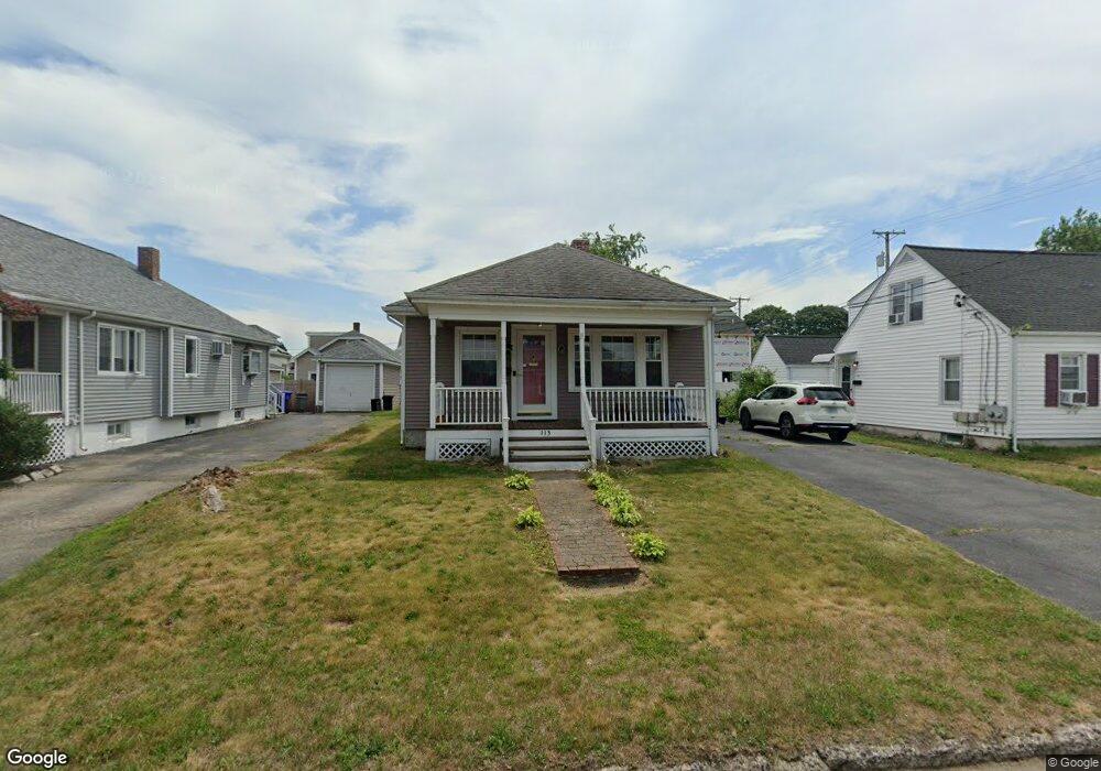 113 Warwick Rd, Pawtucket, RI 02861 - photo 1