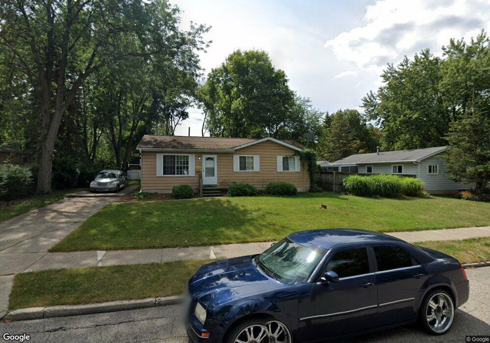 3209 Argyll Dr, Lansing, MI 48911 - photo 1