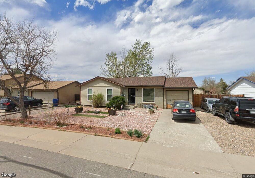 2221 S Mobile Way, Aurora, CO 80013 - photo 1