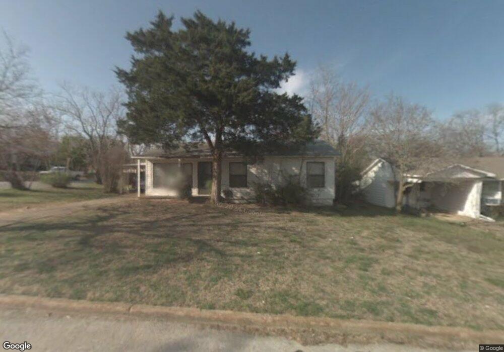 201 E Acheson St, Denison, TX 75021 - photo 1