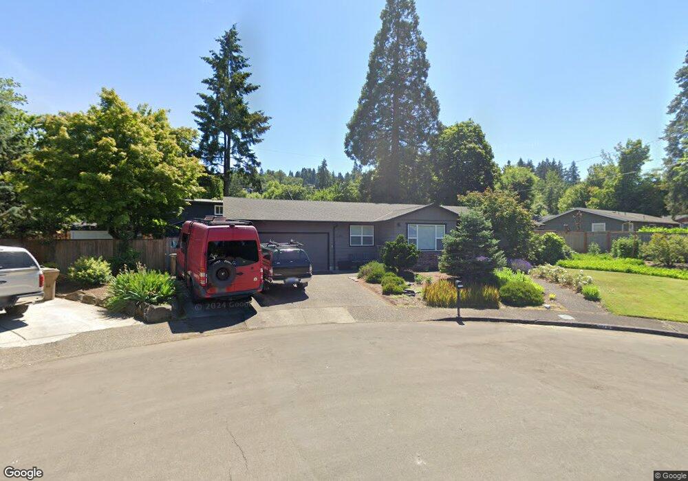 1170 Hallinan Ct, Lake Oswego, OR 97034 - photo 1