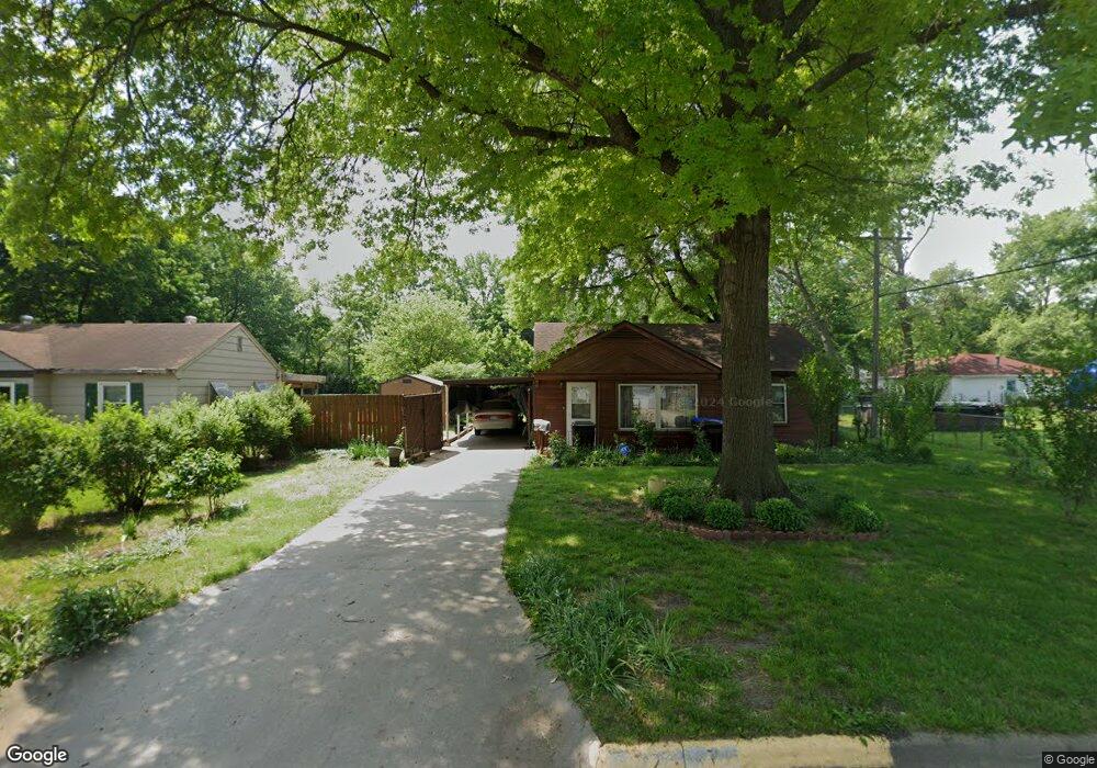 2419 SW 23rd St, Topeka, KS 66611 - photo 1