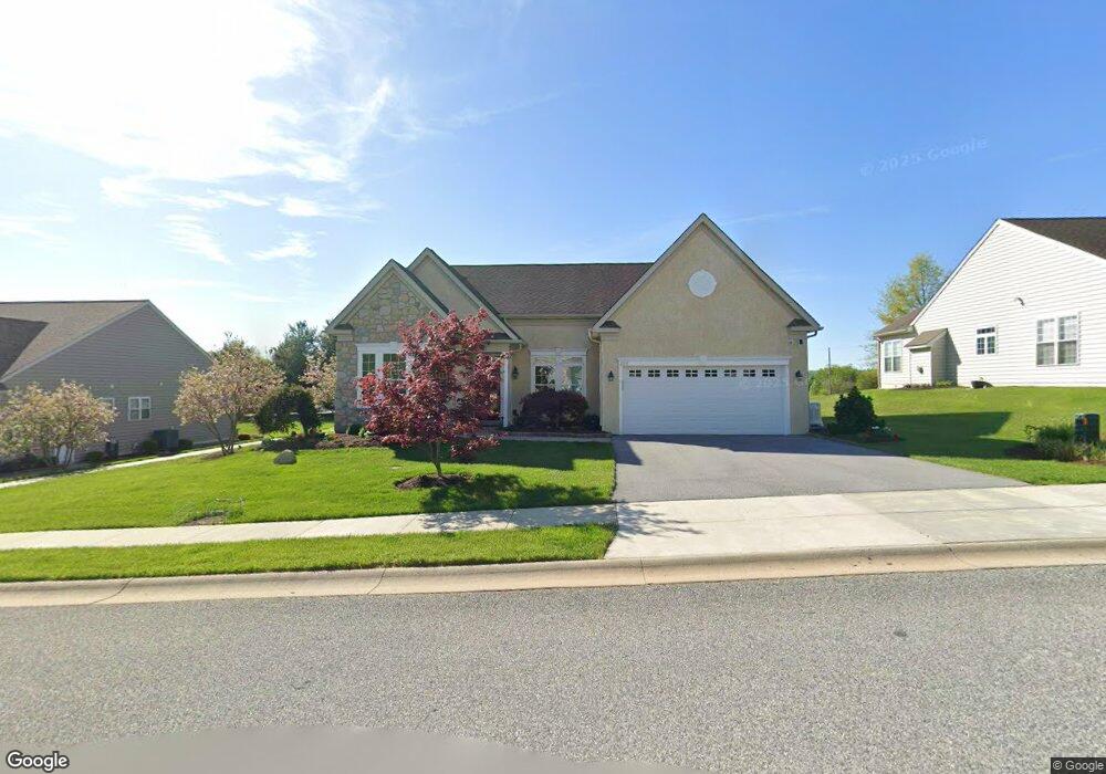 208 Cog Hill Dr, Honey Brook, PA 19344 - photo 1