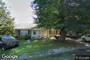 153 Combs St, Mount Airy, NC 27030