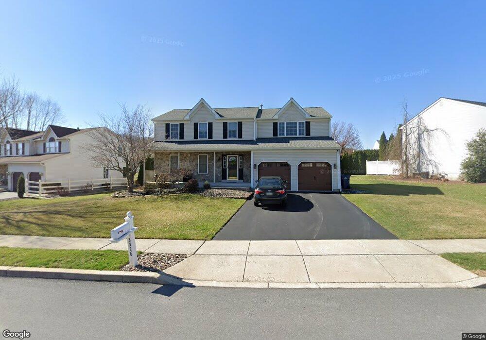 3516 Regency Dr, Reading, PA 19608 - photo 1