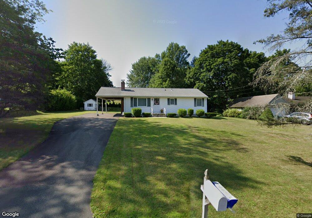 27 Parsons Rd, Enfield, CT 06082 - photo 1