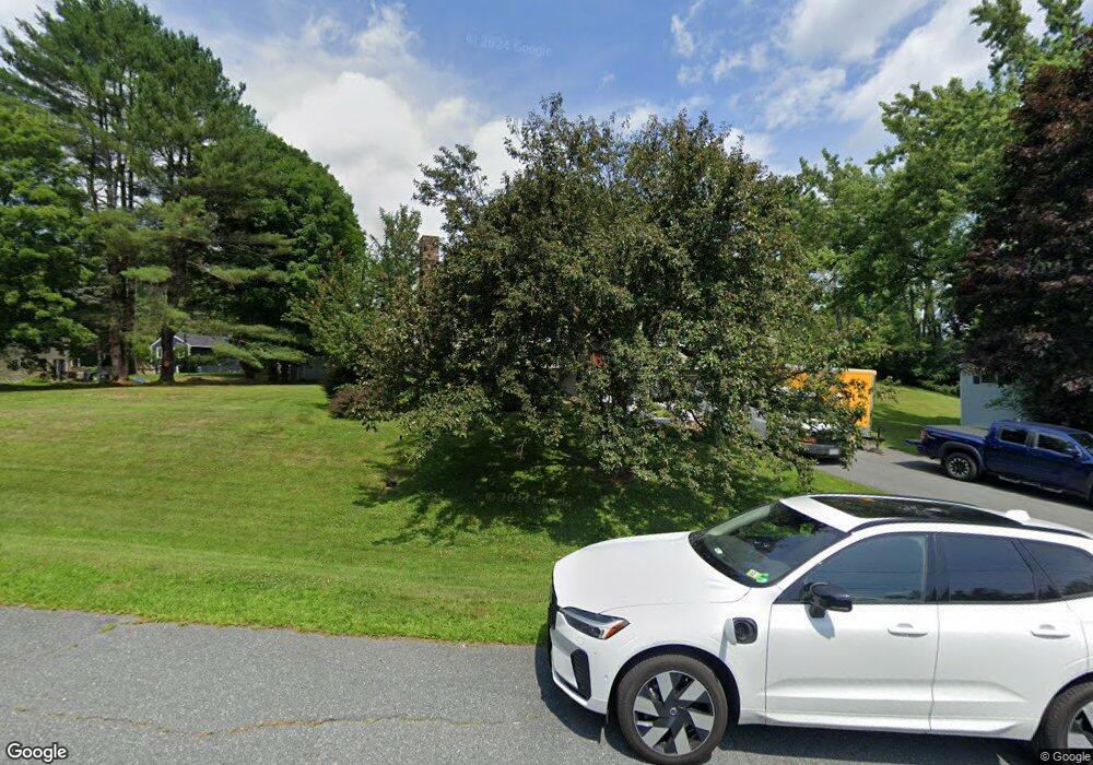 10 Gilson Rd, West Lebanon, NH 03784 - photo 1