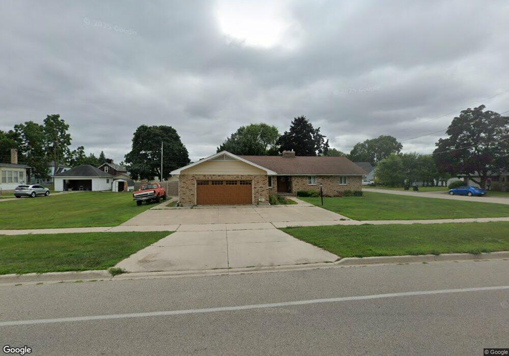 2009 14th Ave, Menominee, MI 49858 - photo 1