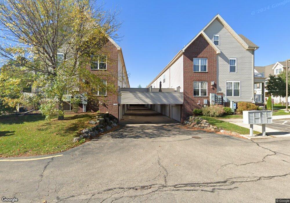 67 S Gardens Way unit 202, Fitchburg, WI 53711 - photo 1