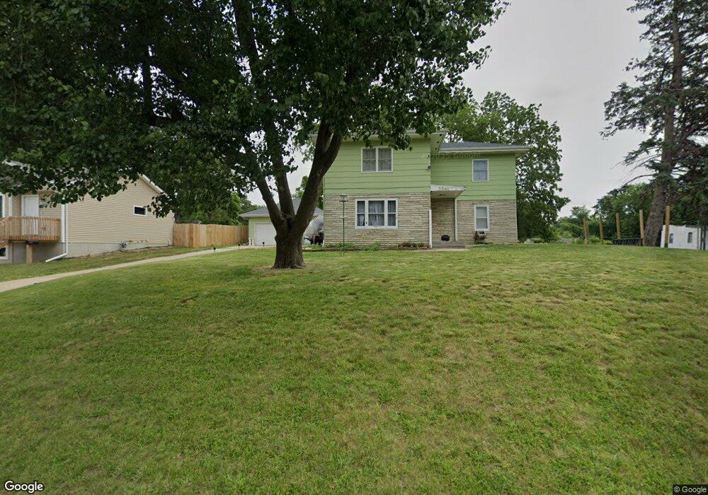 2337 SE 7th St, Des Moines, IA 50315 - photo 1