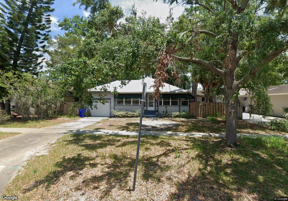 108 N Saint Clair Abrams Ave, Tavares, FL 32778 - photo 1