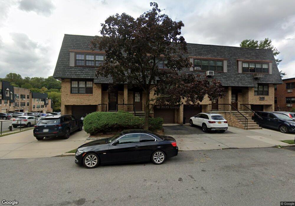 6916 242nd St, Douglaston, NY 11362 - photo 1