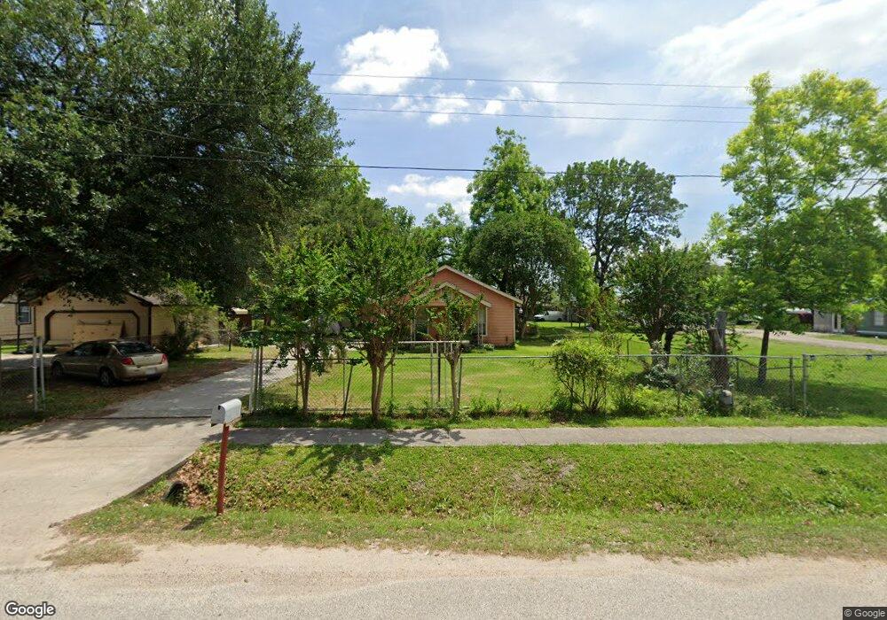 2102 Heaney Dr, Houston, TX 77093 - photo 1