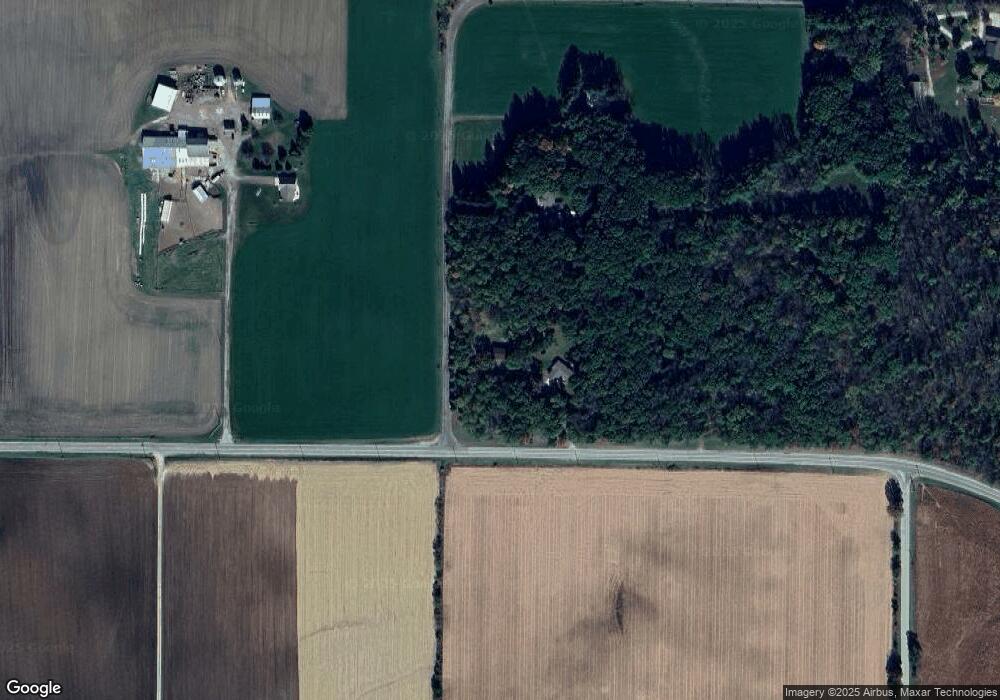 N8914 Legler Rd, Brooklyn, WI 53521 - photo 1