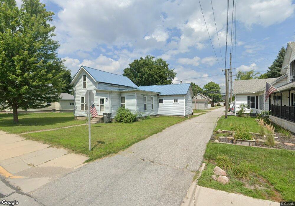 858 E Market St, Nappanee, IN 46550 - photo 1