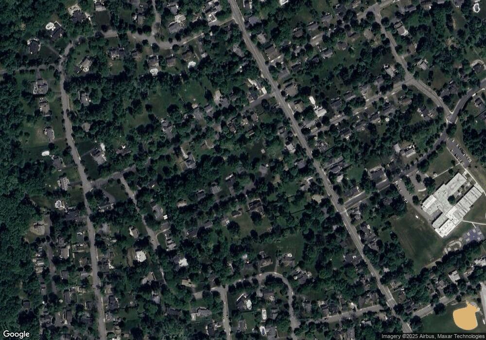 10 Highfield Cir, Mendham, NJ 07945 - photo 1